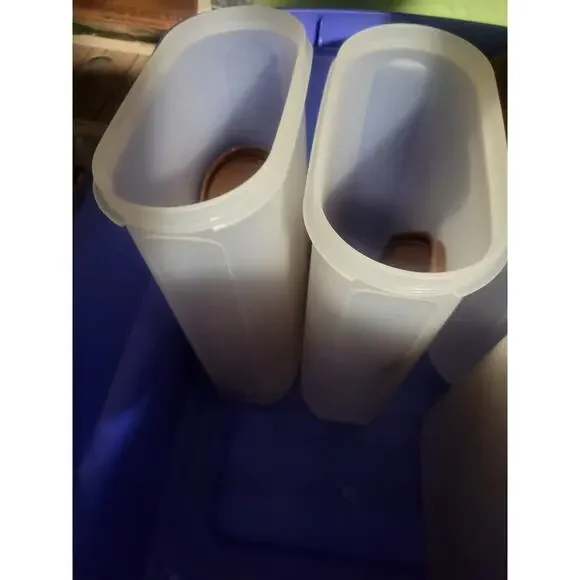 Tupperware Retired Set Of 4 Storage/Cereal, Brown With Lids - Picture 7 of 7